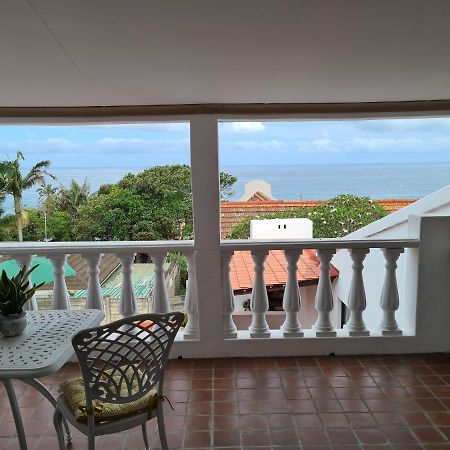 Indaba Manor On 413 Owen Ellis Dr Hotel Port Edward Kültér fotó