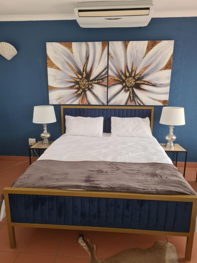 Indaba Manor On 413 Owen Ellis Dr Hotel Port Edward Kültér fotó